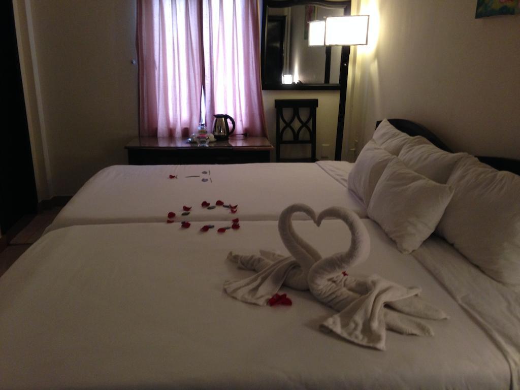 Ruby Bistro Hotel Hue Zewnętrze zdjęcie