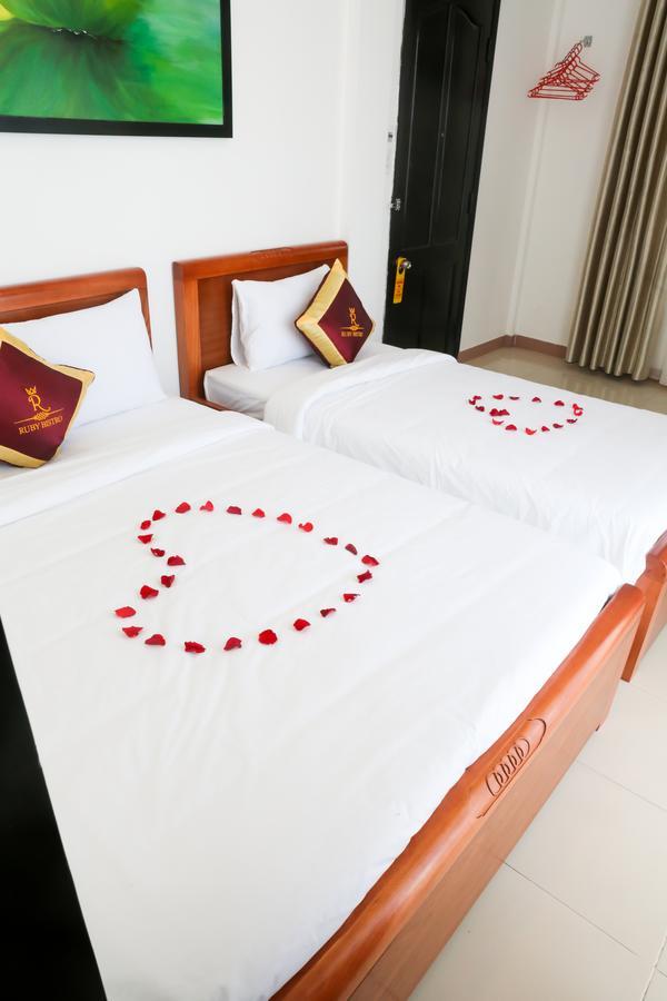 Ruby Bistro Hotel Hue Zewnętrze zdjęcie